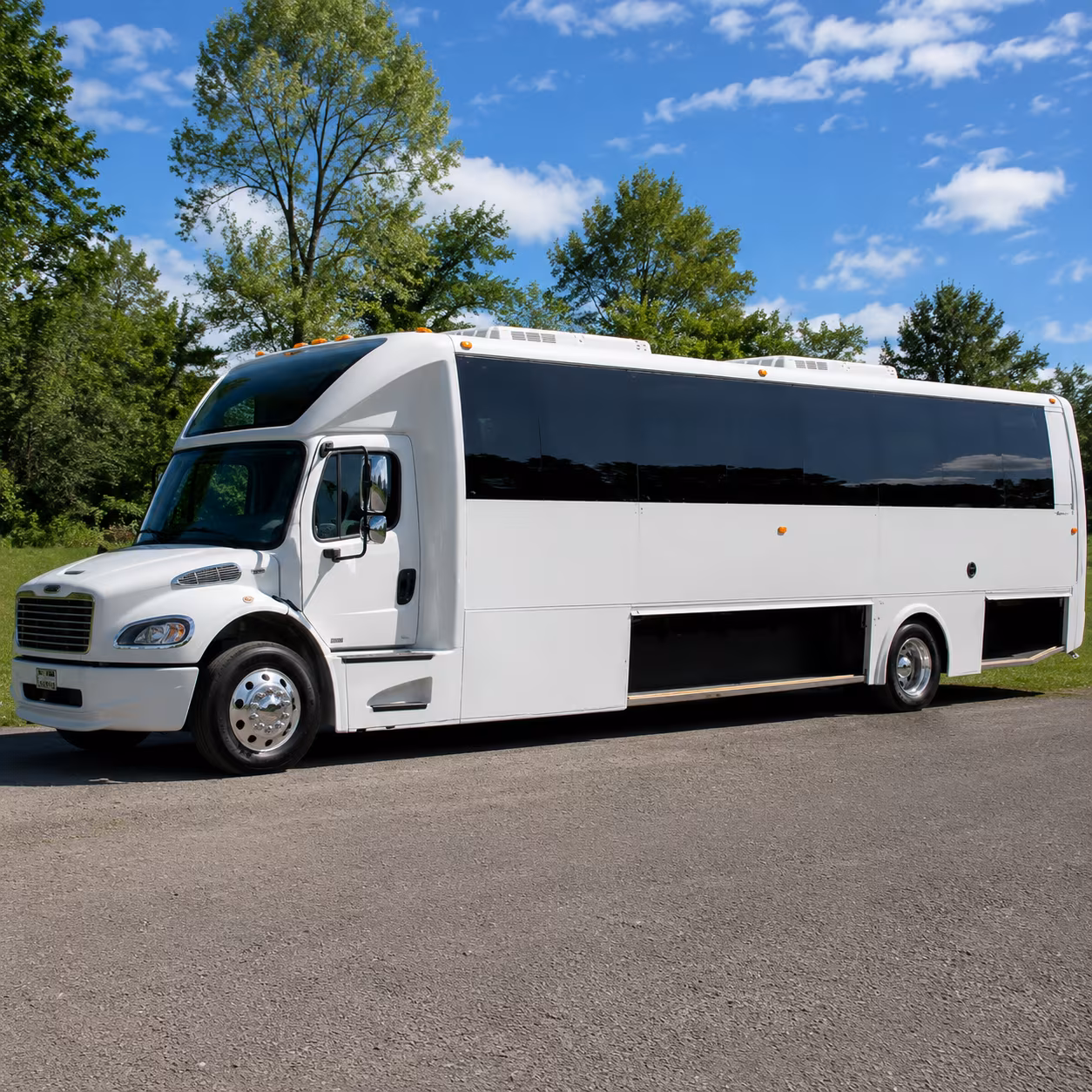 Boston Birthday, Sweet 16, & Quinceañera Transportation party bus interior