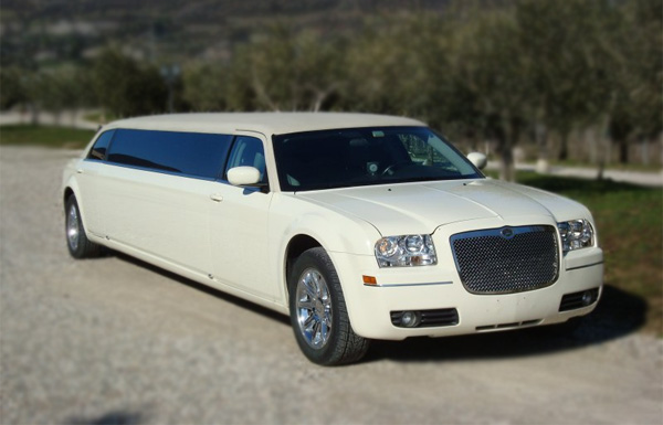 Boston Mass 10 Passenger Limo